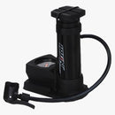 BOMBA DE AIRE PORTATIL IRON RACING C/ MANOMETRO COLOR NEGRO 44X150MM